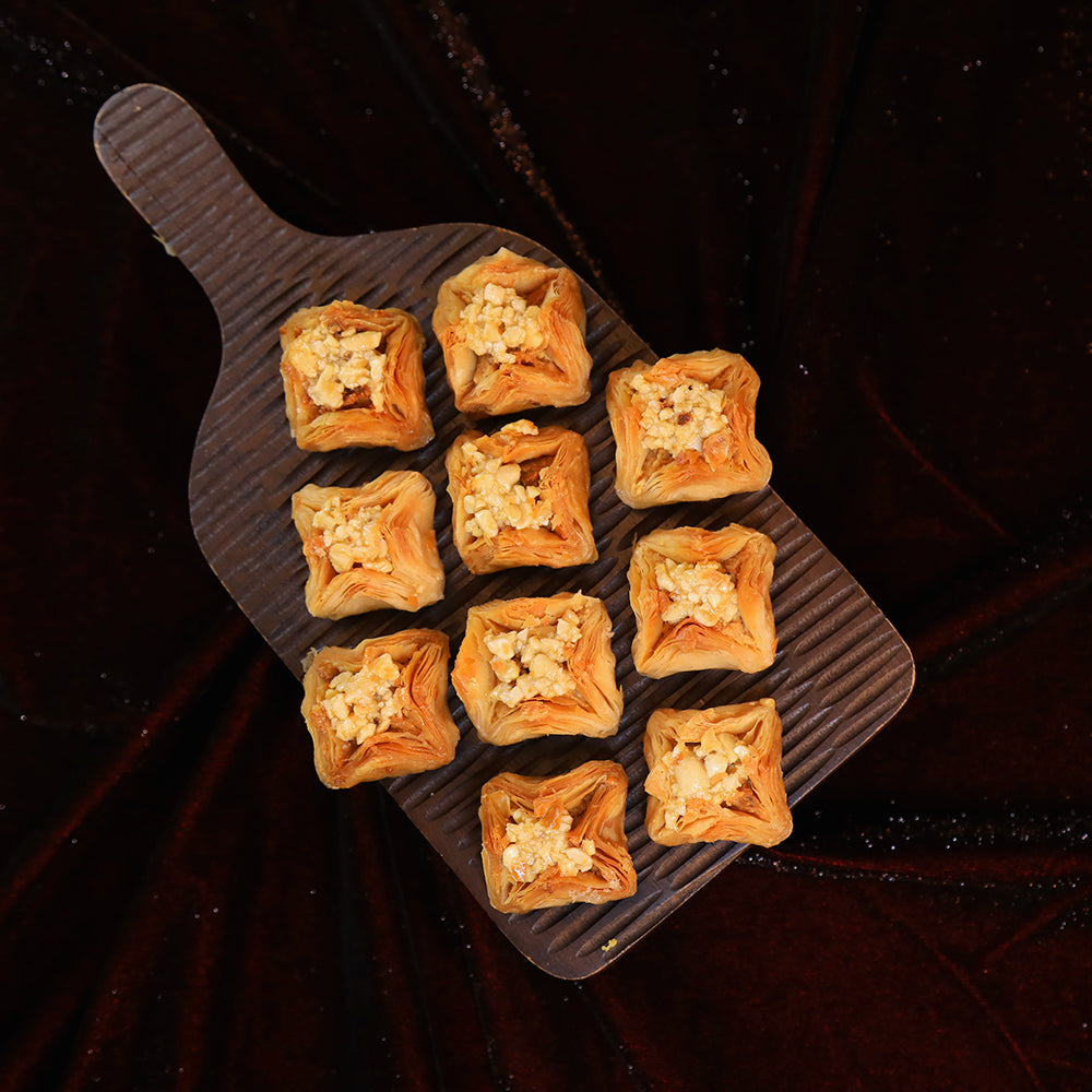 Kaju Piramid Baklawa