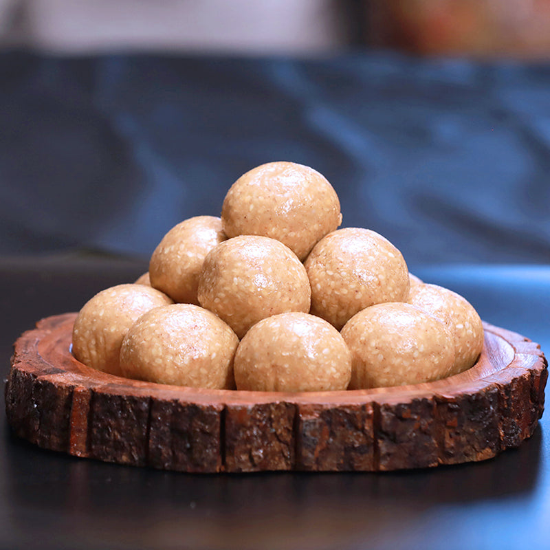 Thill Laddu